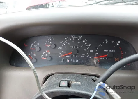 2001 Ford F-250 Lariat/Xl/Xlt z USA, uszkodzony, nr VIN 1FTNX21F61EB77222